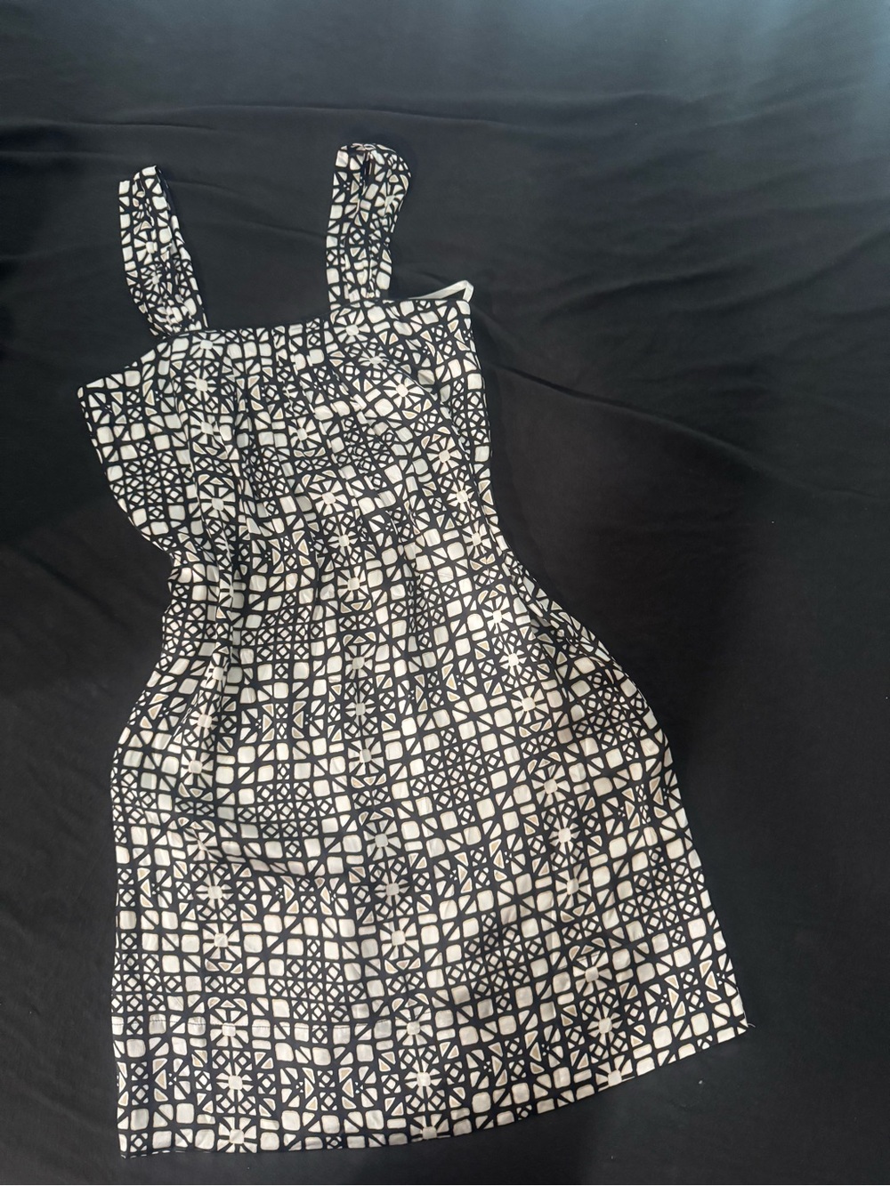 NWT White House Black Market 100% Silk Mosaic Dress Size 0